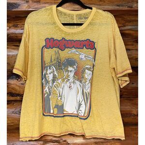 Harry‎ Potter Hogwarts T-shirt Youth Size XL (14-16)